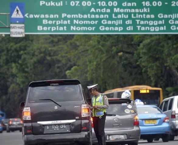 Polda Banten Terapkan Ganjil Genap di Jalur Wisata Saat Lebaran  