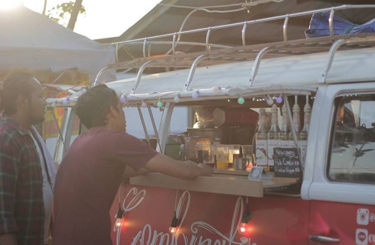 7 Food Truck Paling Hits di Surabaya, Bikin Nongkrong Makin Seru