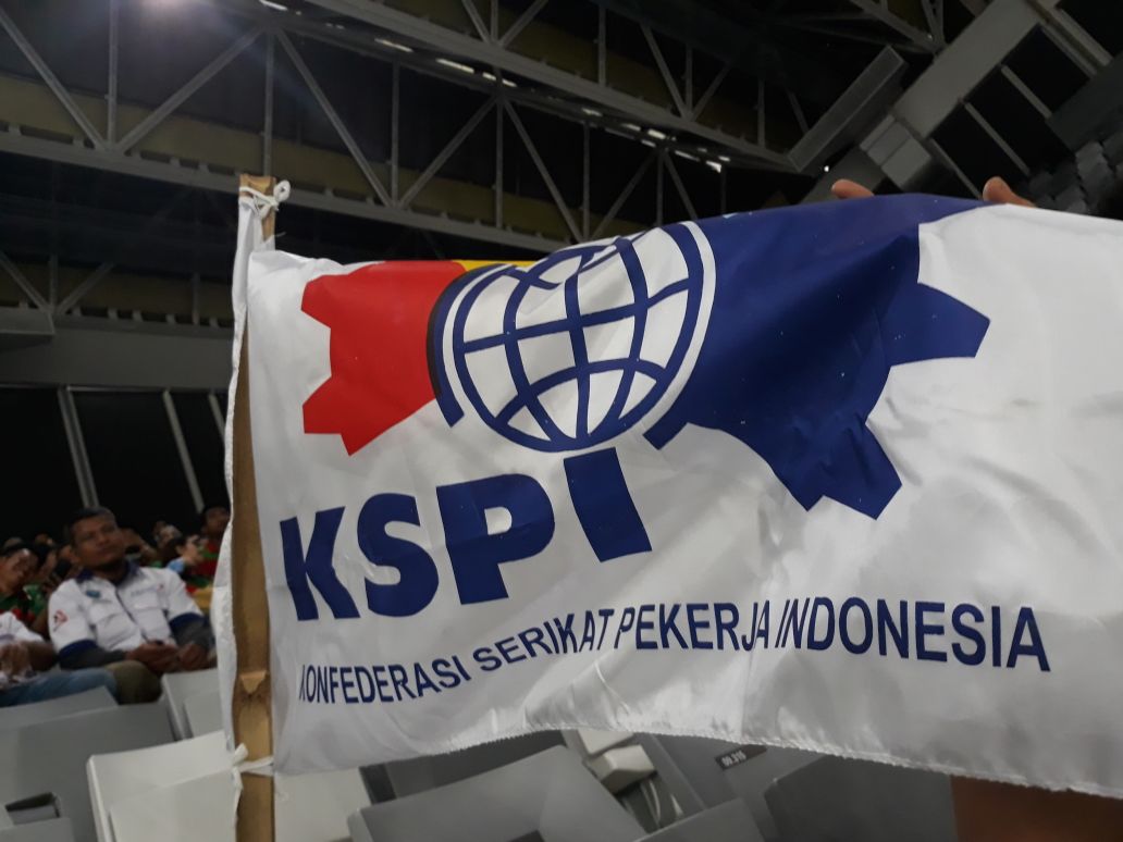 KSPI Jateng: 3 Pabrik asal Banten Bayar Upah Buruh Pakai Omnibus Law