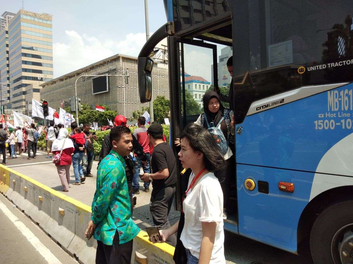 Malam Munajat 212, Sejumlah Rute Perjalanan Transjakarta Dialihkan