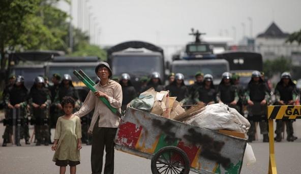 Mengingat Kembali Film Di Balik 98: Kisah Fiksi Berlatar Reformasi