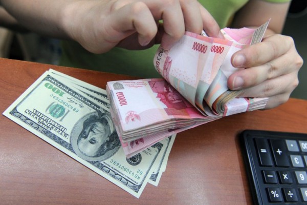 Rupiah Melonjak Tinggi, OJK Lakukan Stress Test terhadap Perbankan