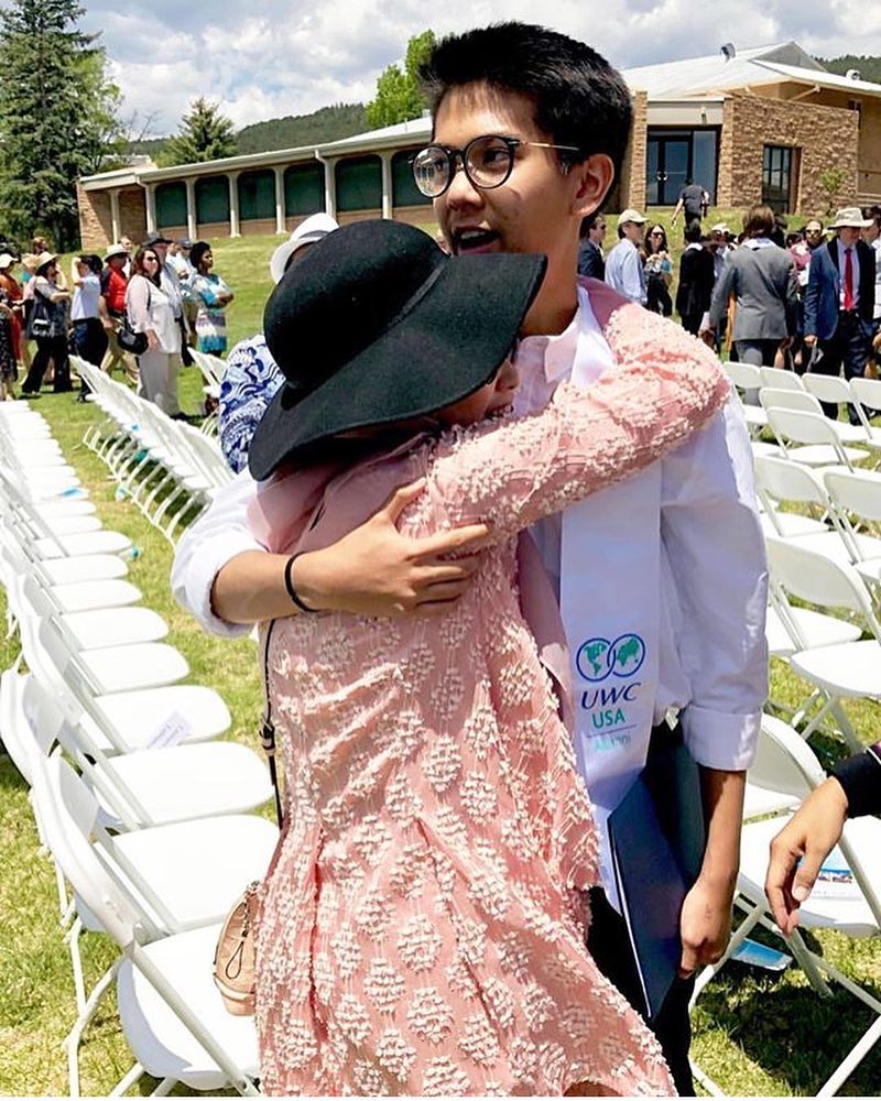 10 Momen Bahagia Sekaligus Haru Kelulusan Iqbaal dari UWC Amerika