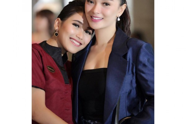 10 Potret Kompak Ayu Ting Ting dan Zaskia Gotik yang Bikin Kangen Jupe