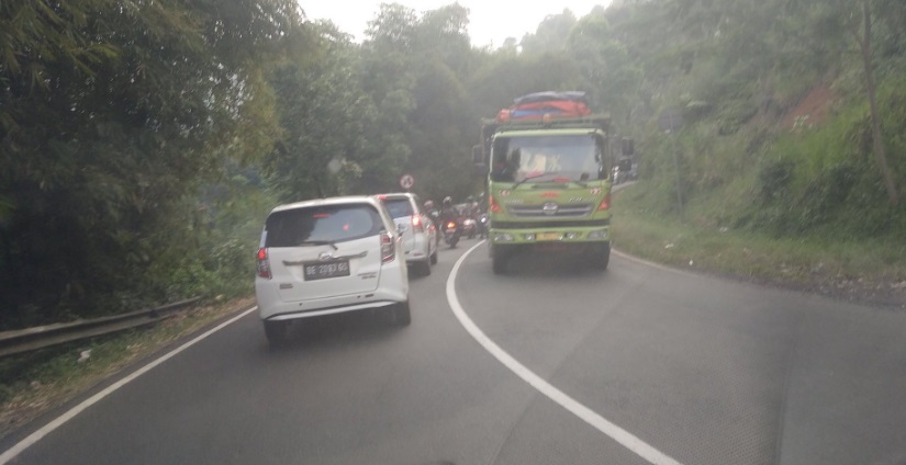 Dear Pemudik, Waspadai Jalan Bergelombang di Tol Batang-Semarang