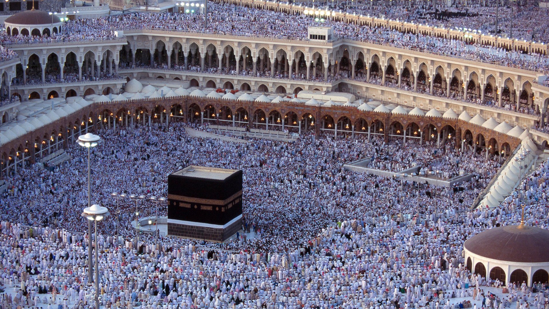 10 Destinasi Liburan Ramadhan Terbaik, Bikin Betah Gak Pengin Pulang