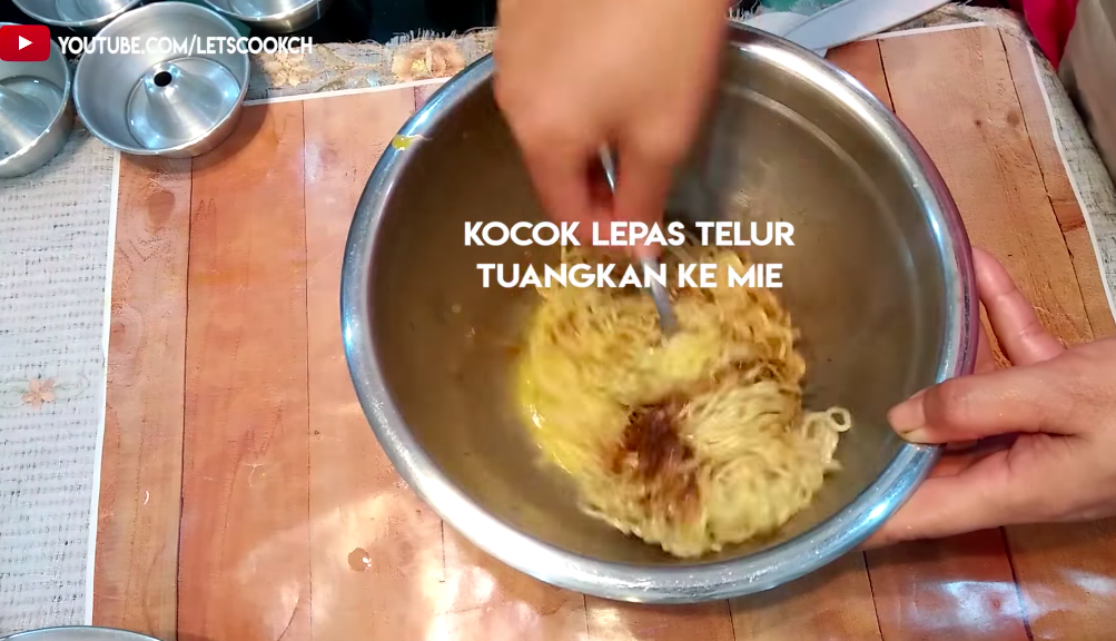 VIDEO Resep  Donat Indomie yang Lagi  Viral  Gak Pakai Ribet