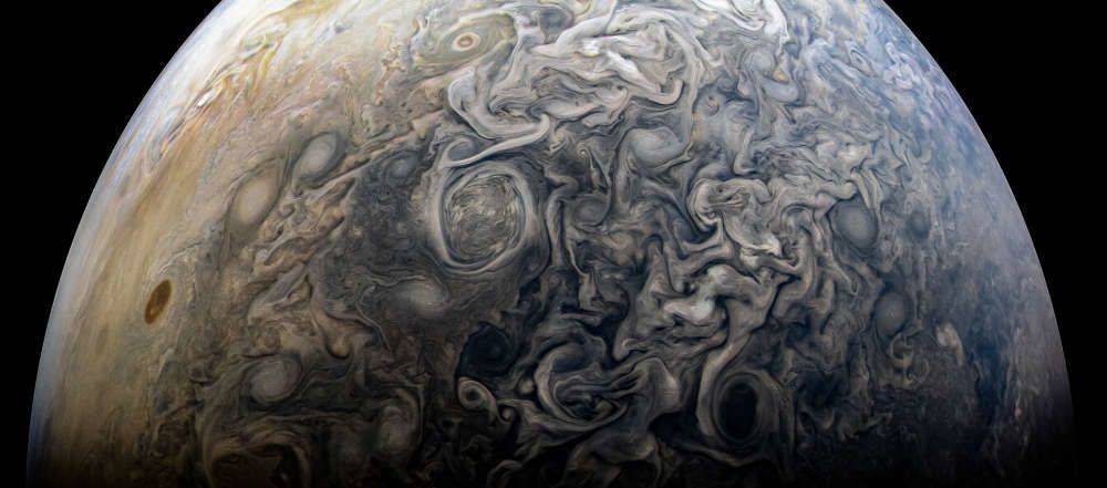 14 Foto Menakjubkan Jupiter Dari Kapal Luar Angkasa Juno Milik NASA