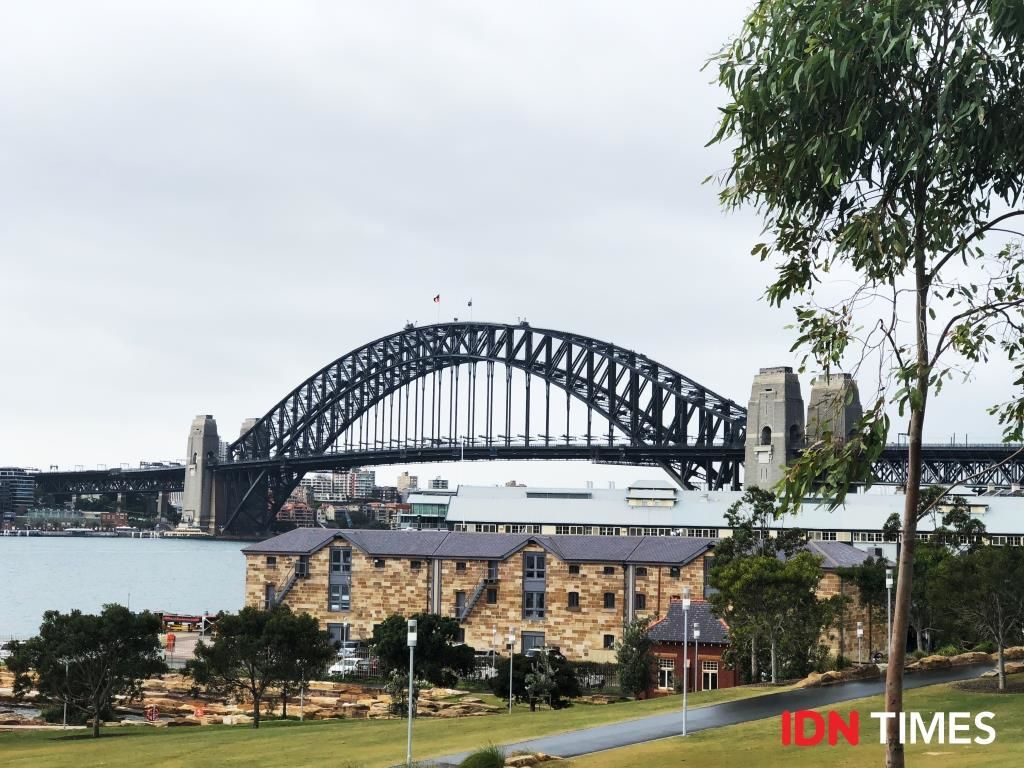 Merasakan Sensasi Menuju Puncak Sydney Harbour Bridge Keren Banget