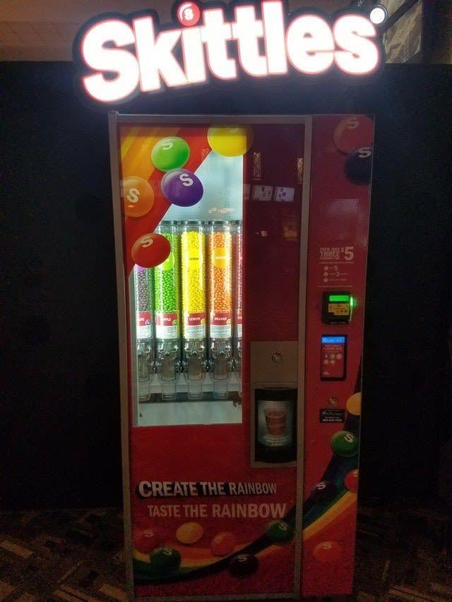 15 Vending Machine Paling Anti Mainstream di Dunia, Canggih atau Aneh?