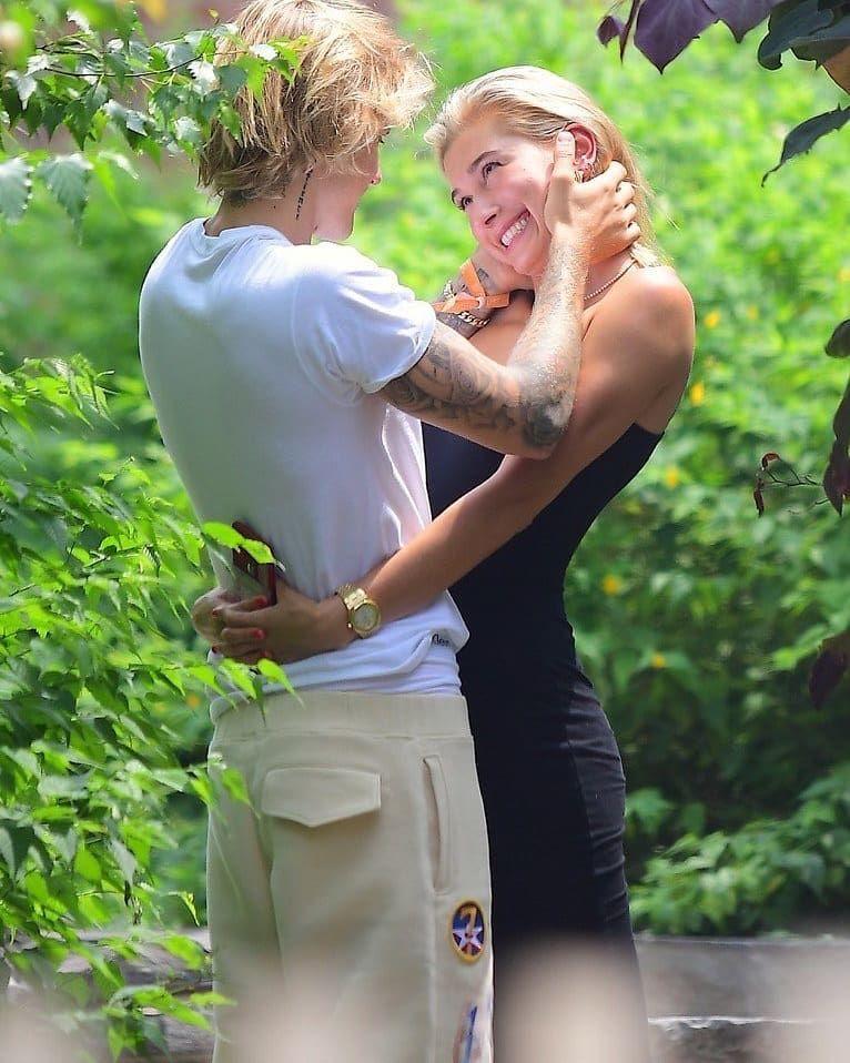 Balikan 10 Potret Justin Bieber Dan Hailey Yang Kepergok Makin Mesra