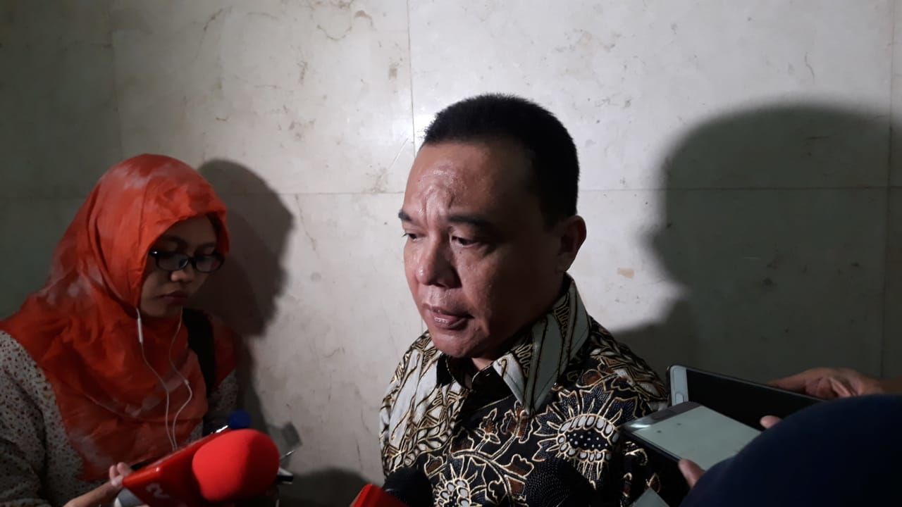 Yusril Jadi Pengacara Kubu Jokowi-Ma'ruf, Prabowo Tunjuk Hotman Paris?