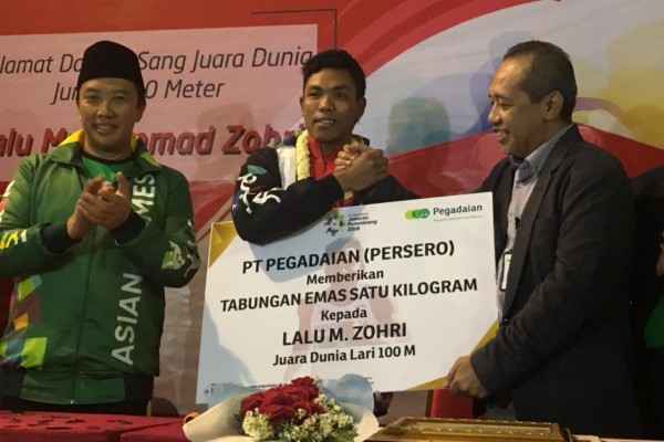 Hasil gambar untuk Zohri disambut
