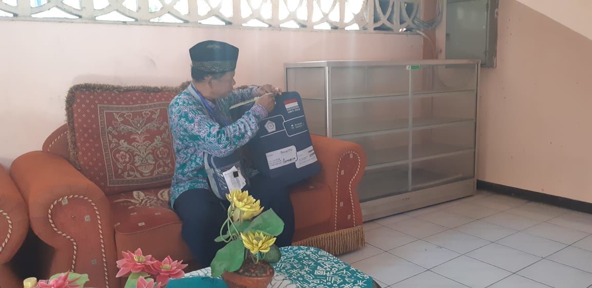 Kisah Cleaning Service Naik Haji