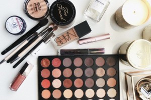 Boros Belanja Makeup? Ini 5 Cara Efektif Biar Kamu Bisa Hemat!