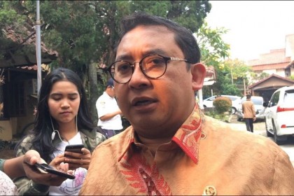 Fadli Zon Ganti Lirik Potong Bebek Angsa, Begini Kata Fahri Hamzah