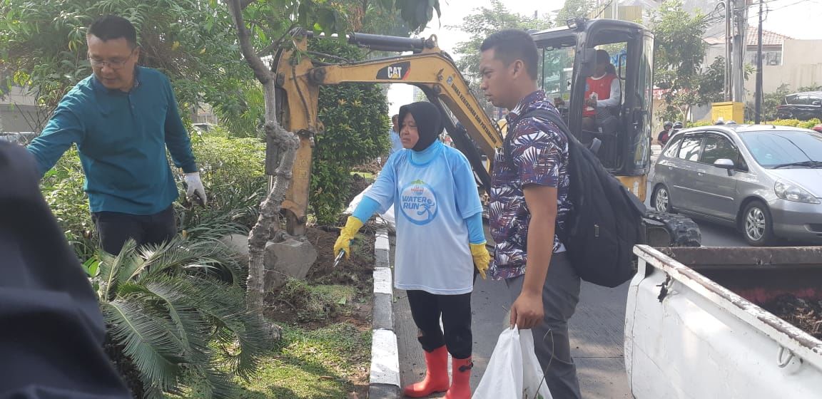 Risma Kaget Ditunjuk Sebagai Korwil Timses Jokowi