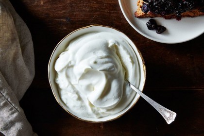 Membedakan Yoghurt dan Kefir, Kamu Termasuk Orang yang Salah Gak?