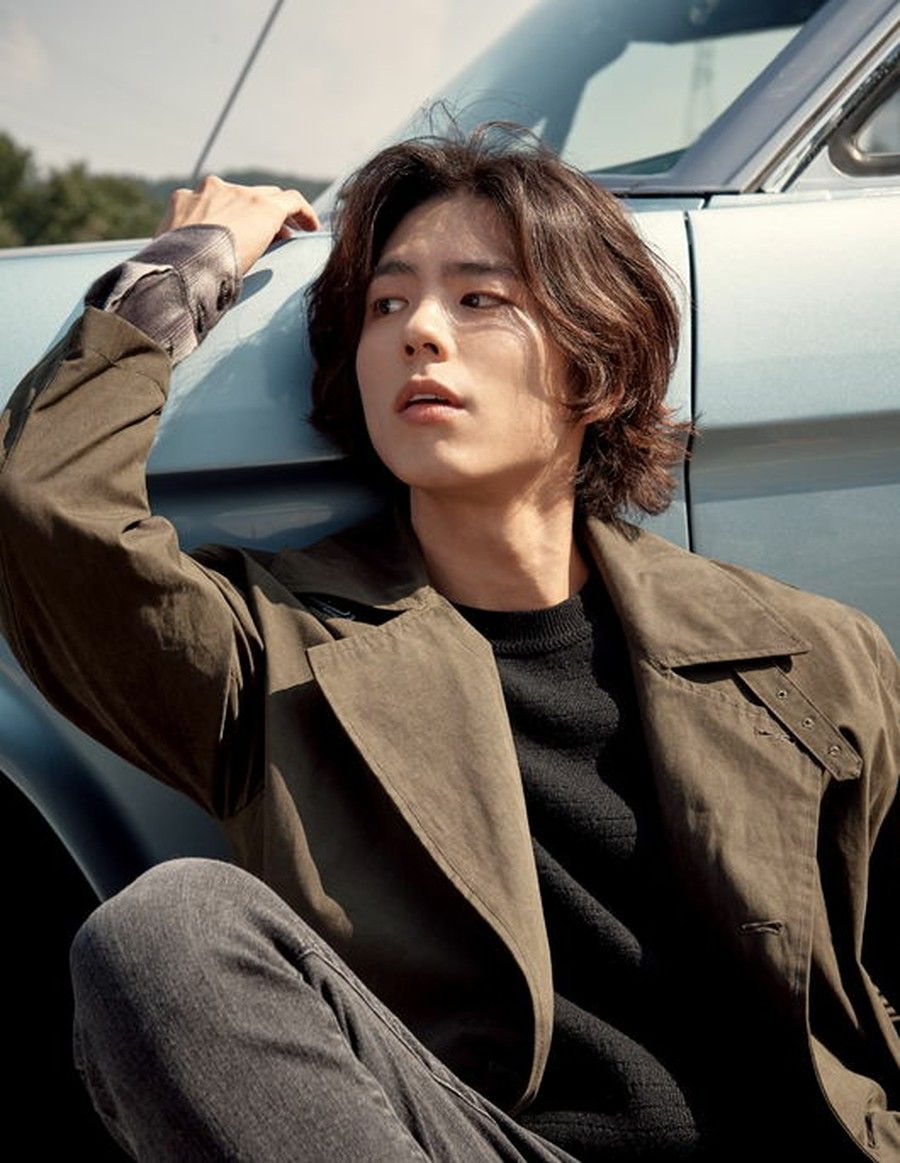 Ganteng & Imut, Inilah Penampilan Terbaru Park Bo Gum di Majalah Vogue