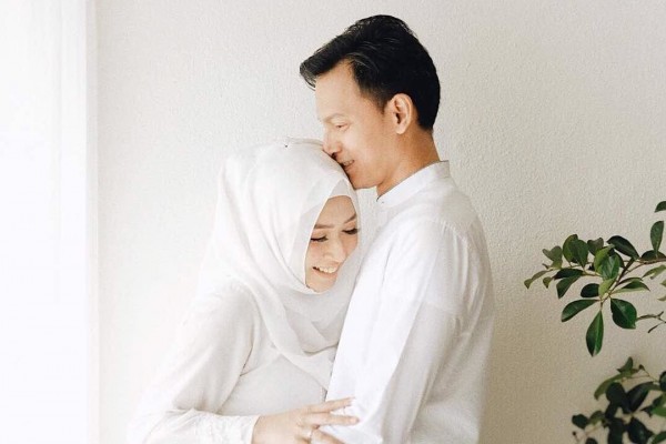 Gak Pakai Lama, 10 Artis Ini Pilih Taaruf Sebelum Menikah