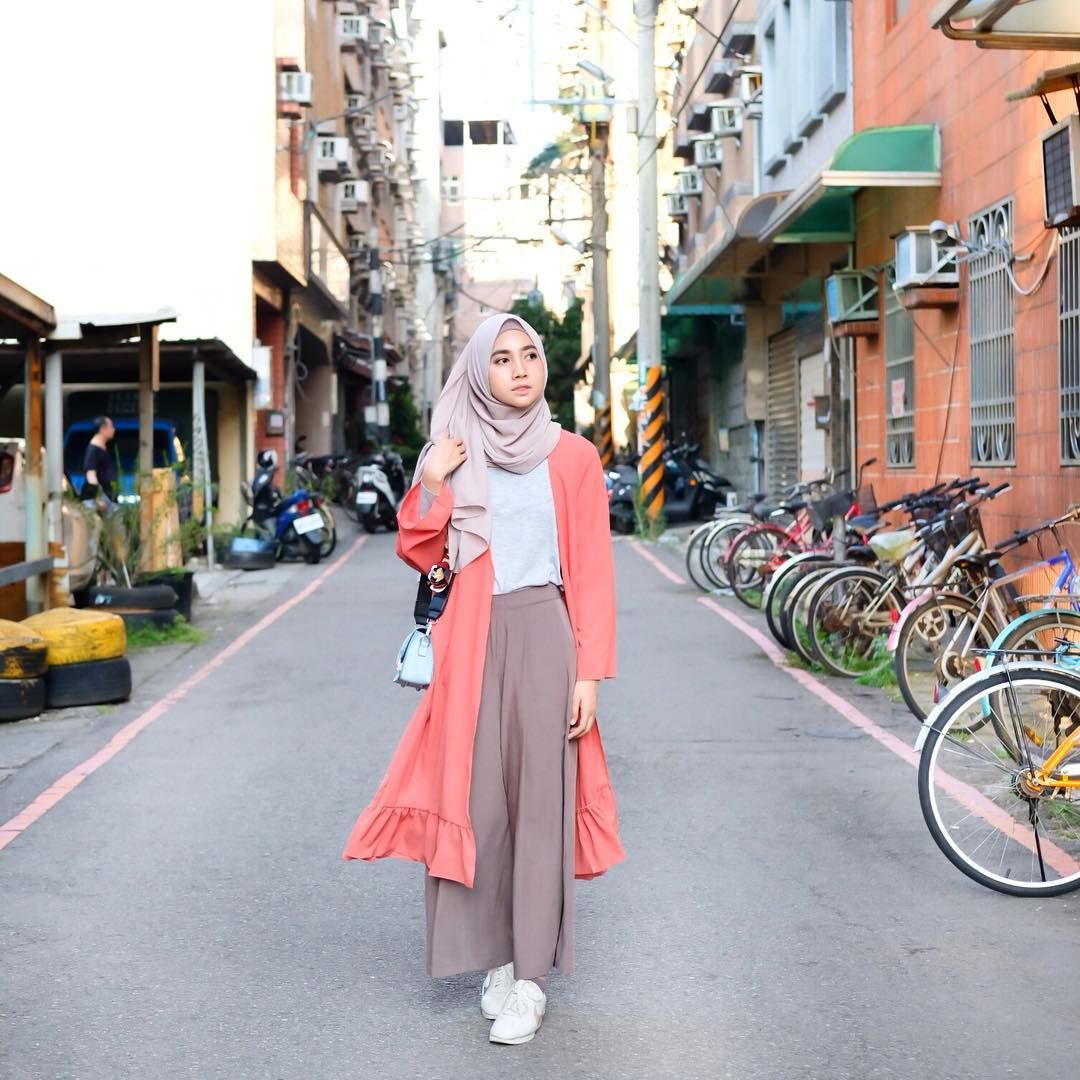 Inspirasi Ootd Hijab Simple Buat Ke Kampus