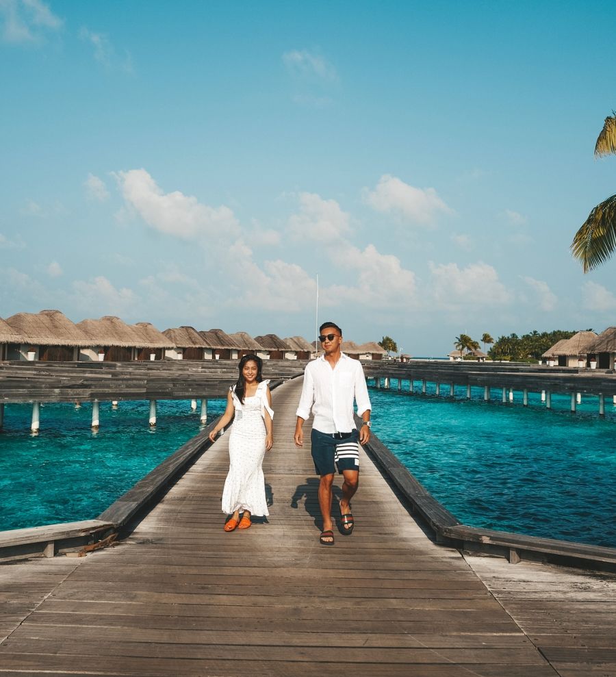 Putus! 10 Momen Kemesraan Nikita Willy Bersama Indra Priawan