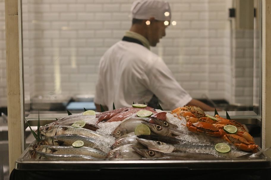 Ingin Pesta Seafood Gak Bikin Bokek? Kalian Wajib ke Sini