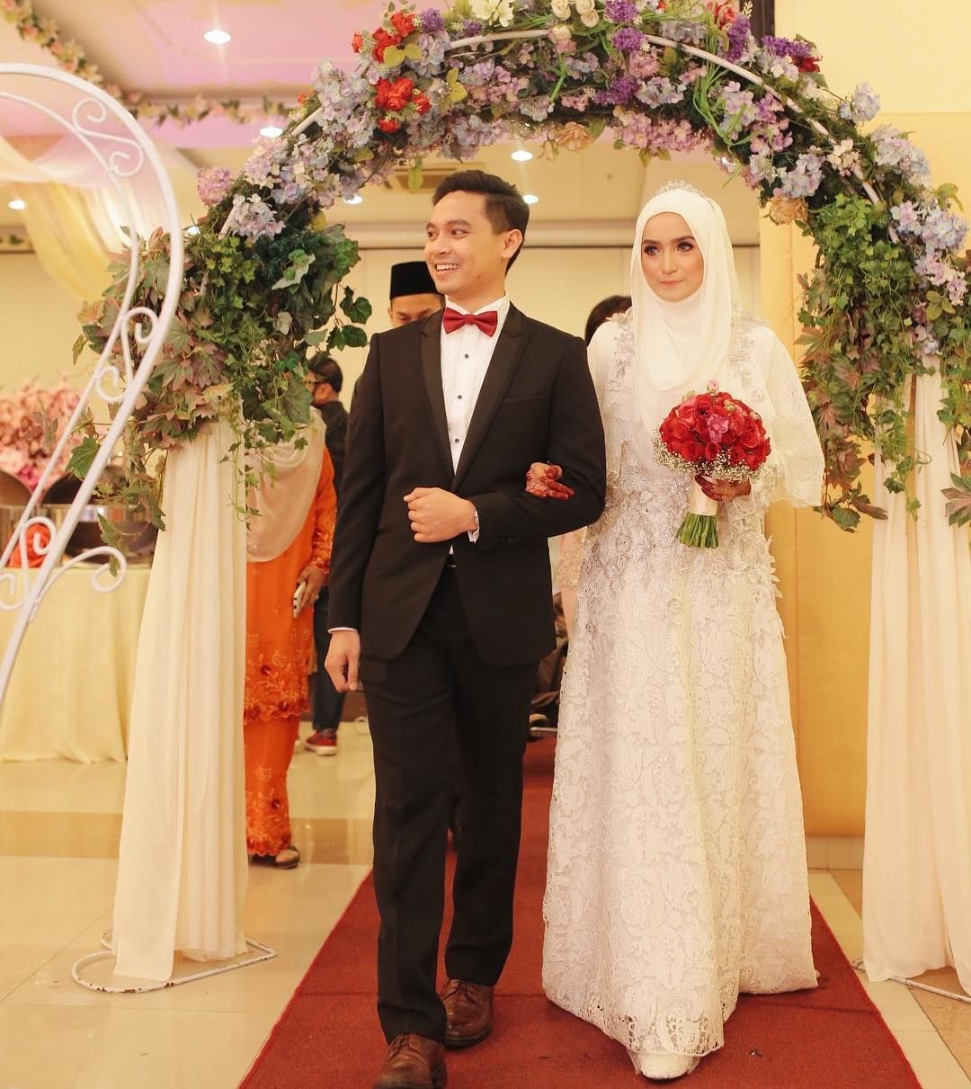Model Baju Muslim Untuk Pernikahan