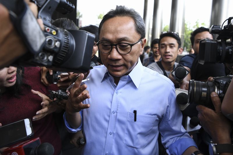 Zulhas Angkat Bicara Soal Dukungan Yenny Wahid ke Jokowi