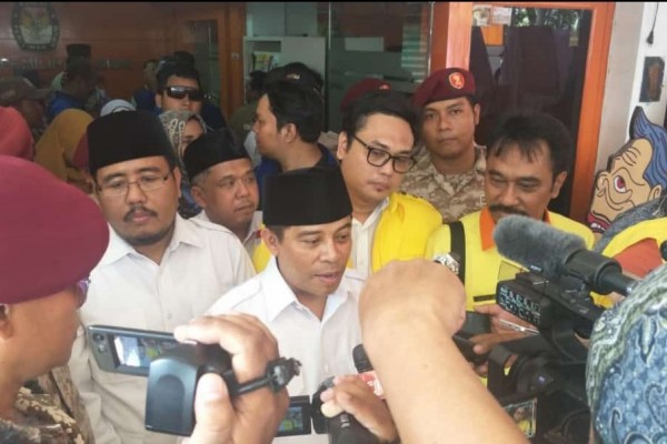 Daftar ke KPU Jatim, Timses Prabowo-Sandi Targetkan 70 Persen Suara
