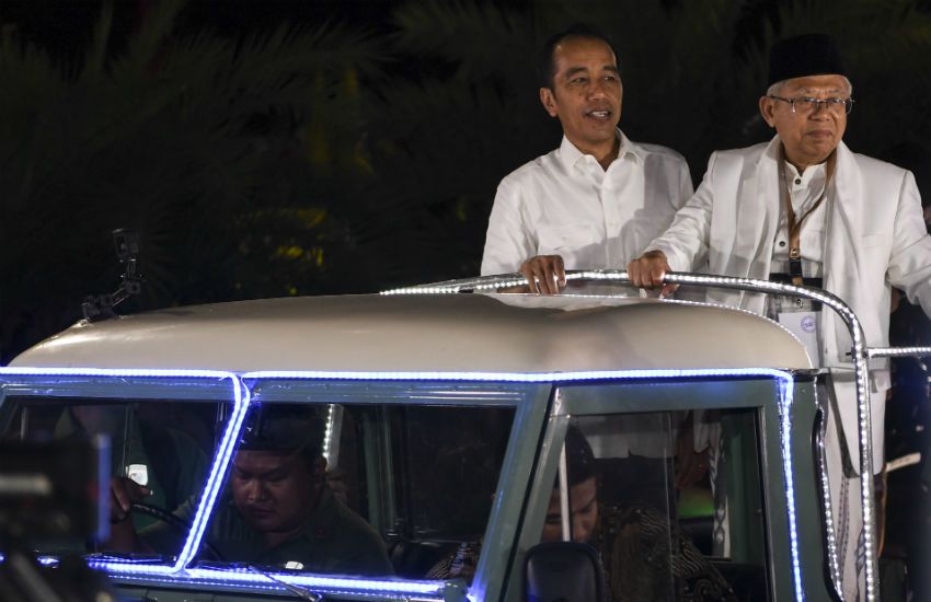 Ruhut: Semakin Mereka Ngoceh, Survei Jokowi Melonjak Naik