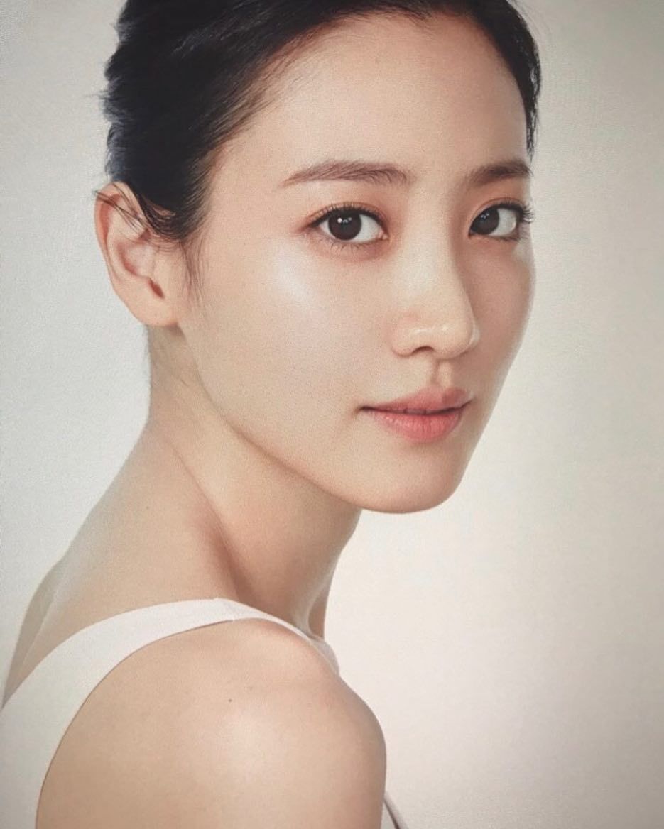 10 Fakta Claudia Kim, Aktris Korea Pemeran Nagini di Fantastic Beasts