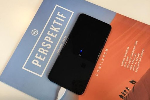 Seberapa Penting Hape Bagimu? Pasti 5 Poin Ini Jawabannya