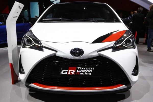 Pakai Mesin 2 Silinder, Hatchback Mungil Toyota ini Tembus 230 PS!
