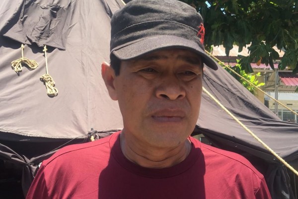 Tak Kenal Lelah, Ayah Ini Terus Cari Anaknya yang Hilang Saat Tsunami