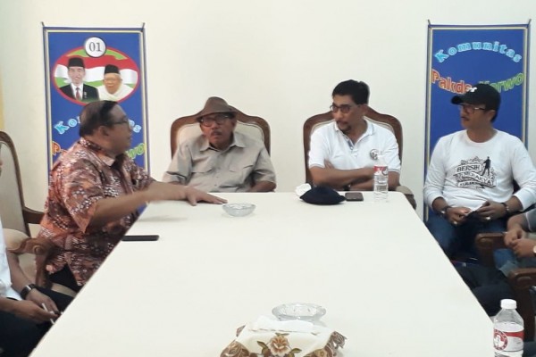 Relawan Pendukung Pakde Karwo Dukung Jokowi, Ini Kata Machfud Arifin