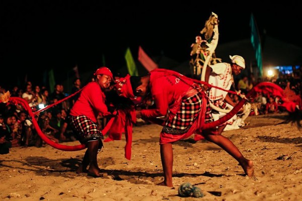 Sejarah Tari Sang Hyang Jaran  Khas Nusa Lembongan