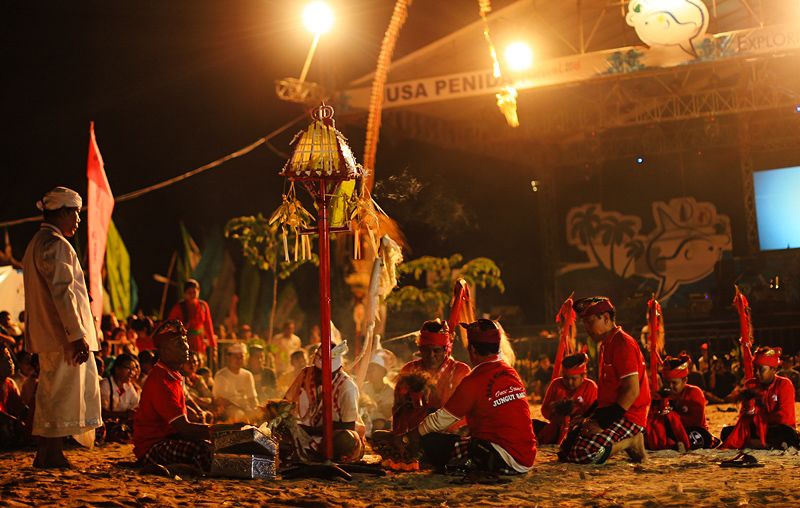 Sejarah Tari Sang Hyang Jaran  Khas Nusa Lembongan