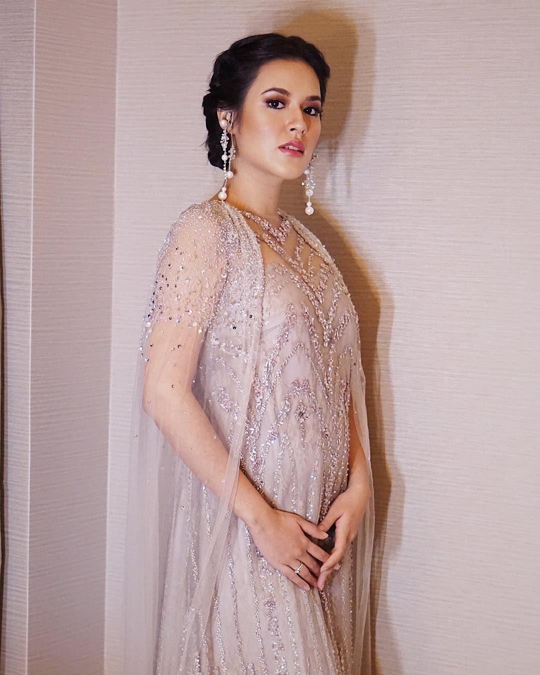 10 Foto Terbaru Raisa dengan Baby Bump, Manis Banget!