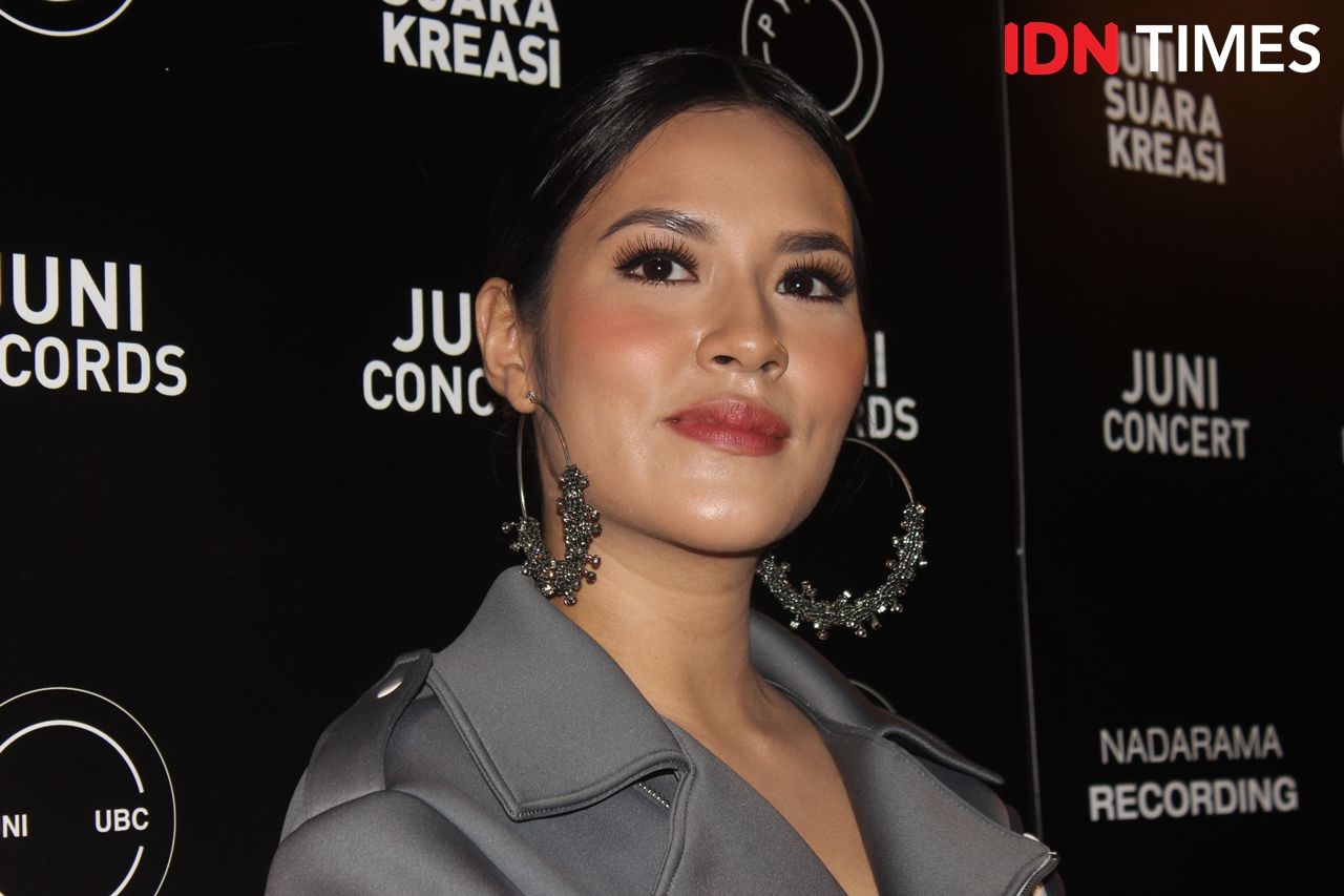 Bakal Vakum dari Dunia Musik, 10 Potret Raisa yang Makin Menawan