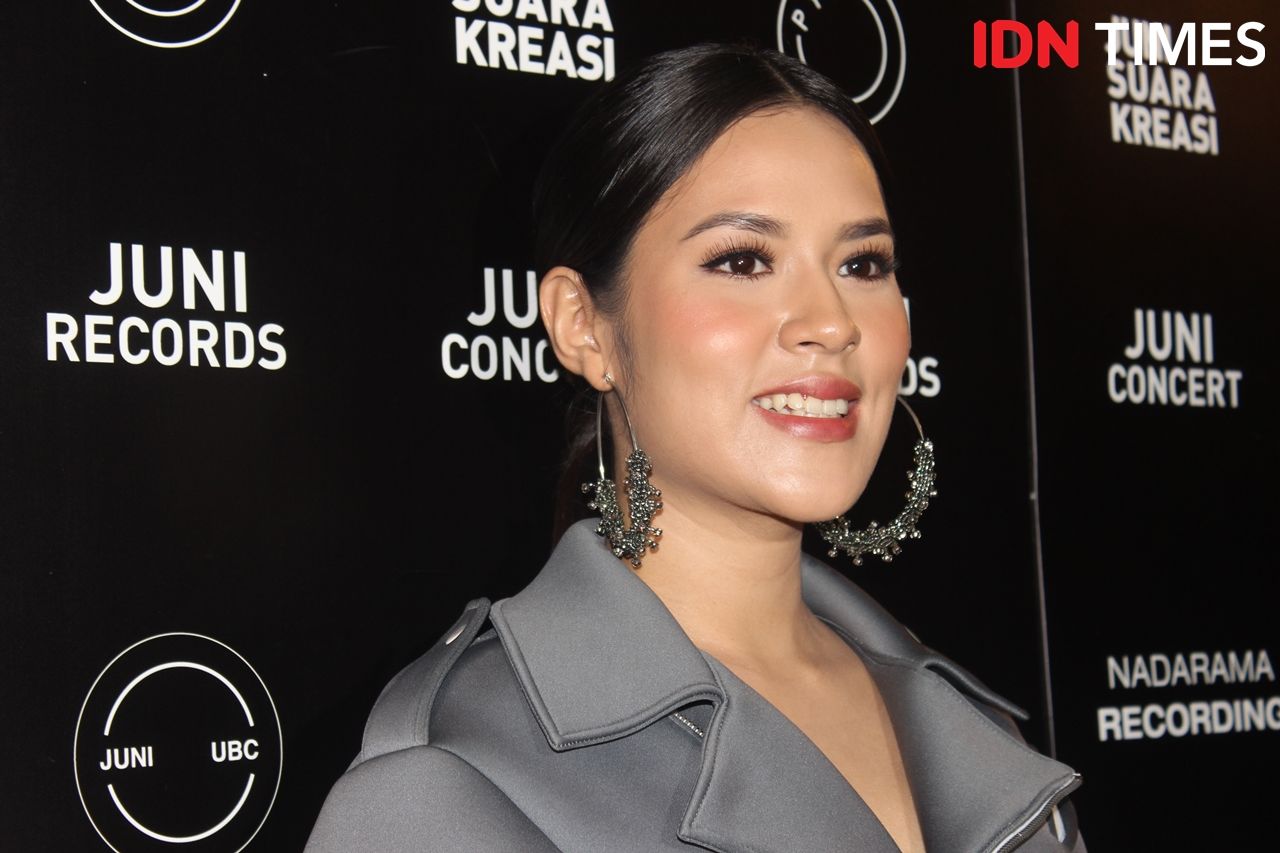 Bakal Vakum dari Dunia Musik, 10 Potret Raisa yang Makin Menawan