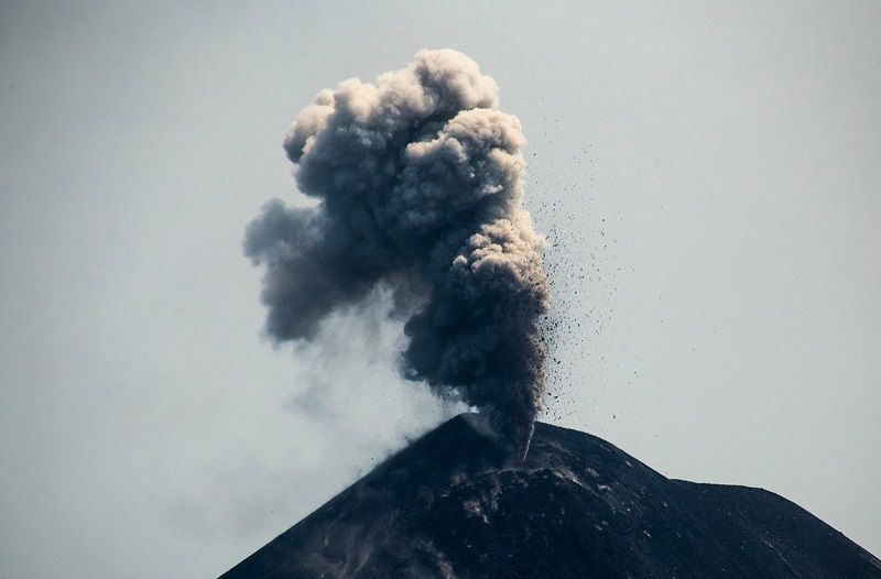 Warga di Pesisir Anyer Serang Jangan Mendekati Anak Krakatau, Bahaya!