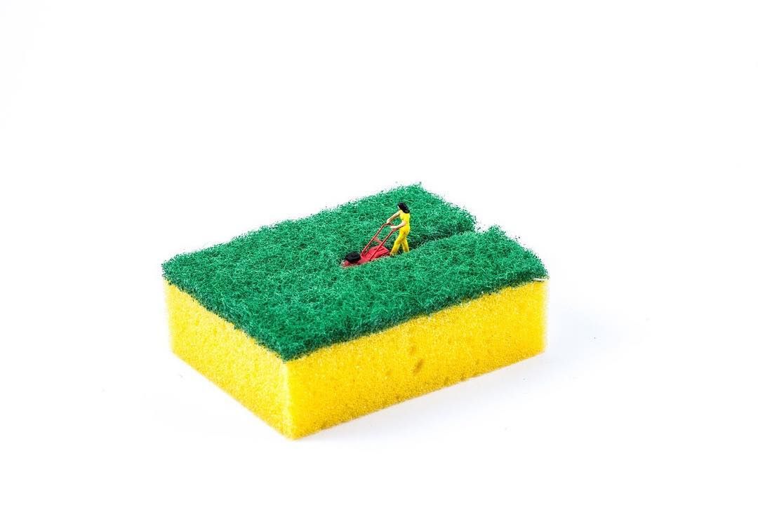 Keren! Seorang Fotografer Ciptakan Miniatur Kota Kecil dengan Detail