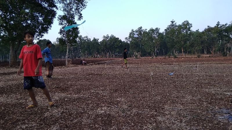 Lomba Layangan Mini, Lomba Unik di Bangkalan