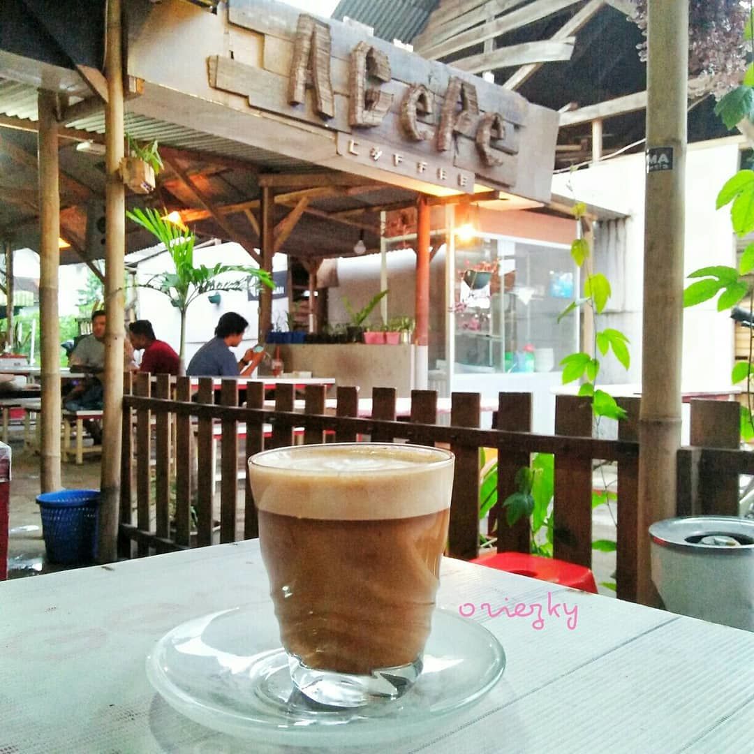 6 Warung Kopi Kekinian di Malang, Cocok Buat Nongkrong Bareng Teman!