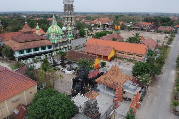 Belajar dari Pemuda Desa Balun, Jadi Saudara Tak Perlu Sedarah
