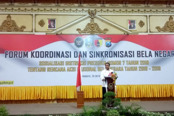 Pengibaran Bendera Diduga HTI, Wiranto Sebut Duakan Merah Putih
