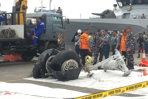 Ditemukan Tak utuh, Inilah Penyebab Badan Lion Air JT 610 Hancur