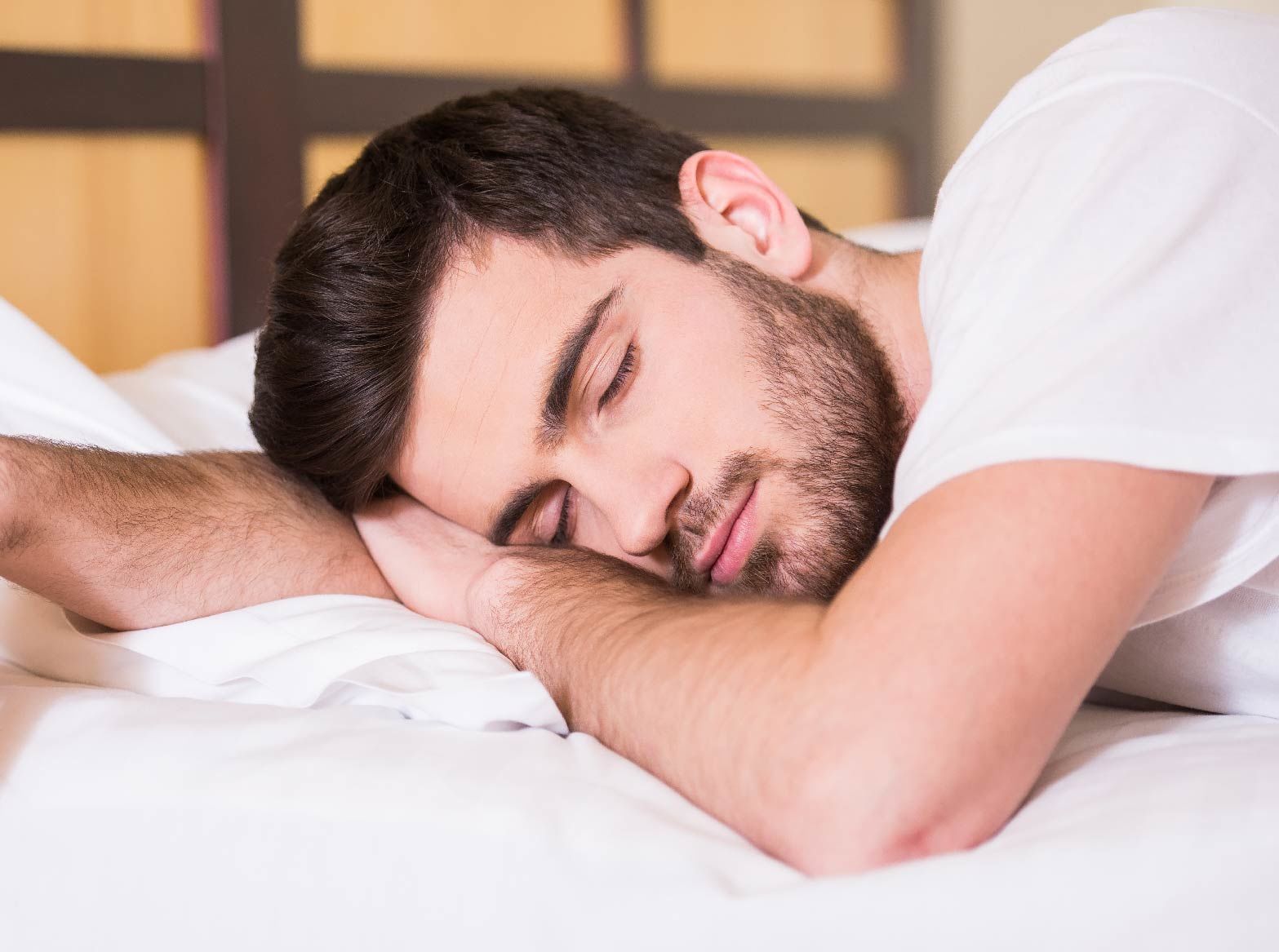5 Bahaya Tidur Tengkurap, Mengintai Kesehatanmu!
