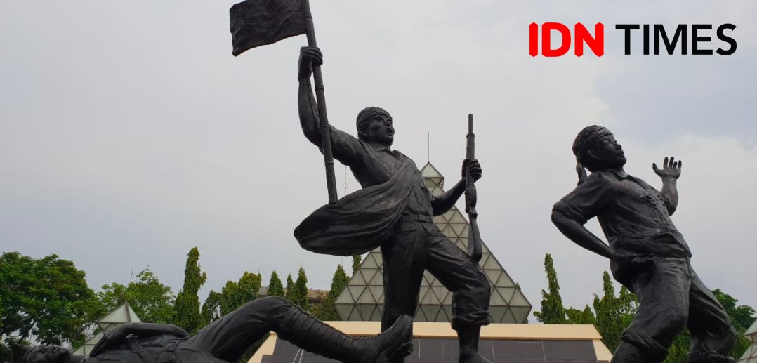 Kota Pahlawan dan Ironi Millennials Surabaya